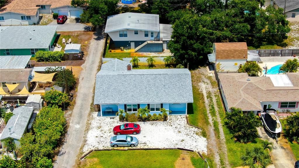 5719 25TH AVENUE S GULFPORT, FL 33707