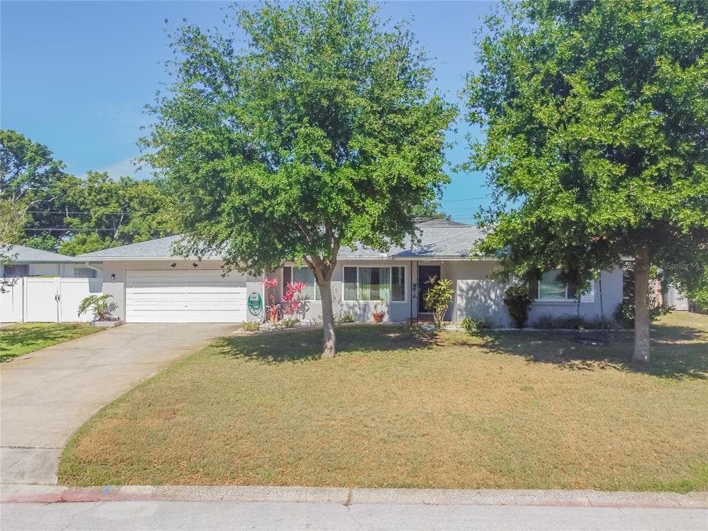 1004 BROOKSIDE DRIVE