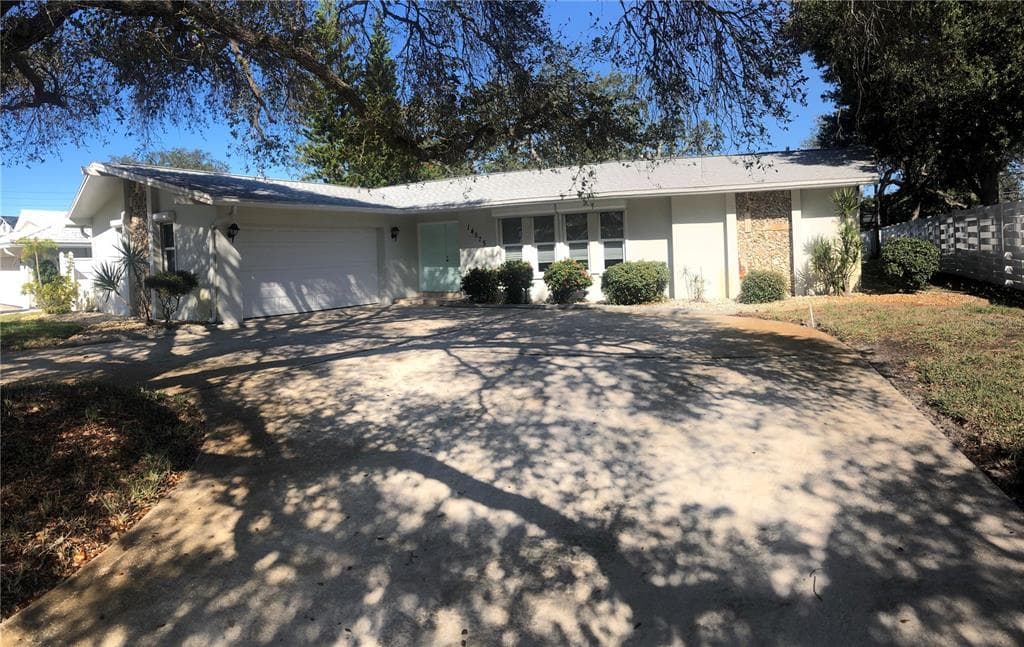 14575 MAPLEWOOD DRIVE LARGO, FL 33774