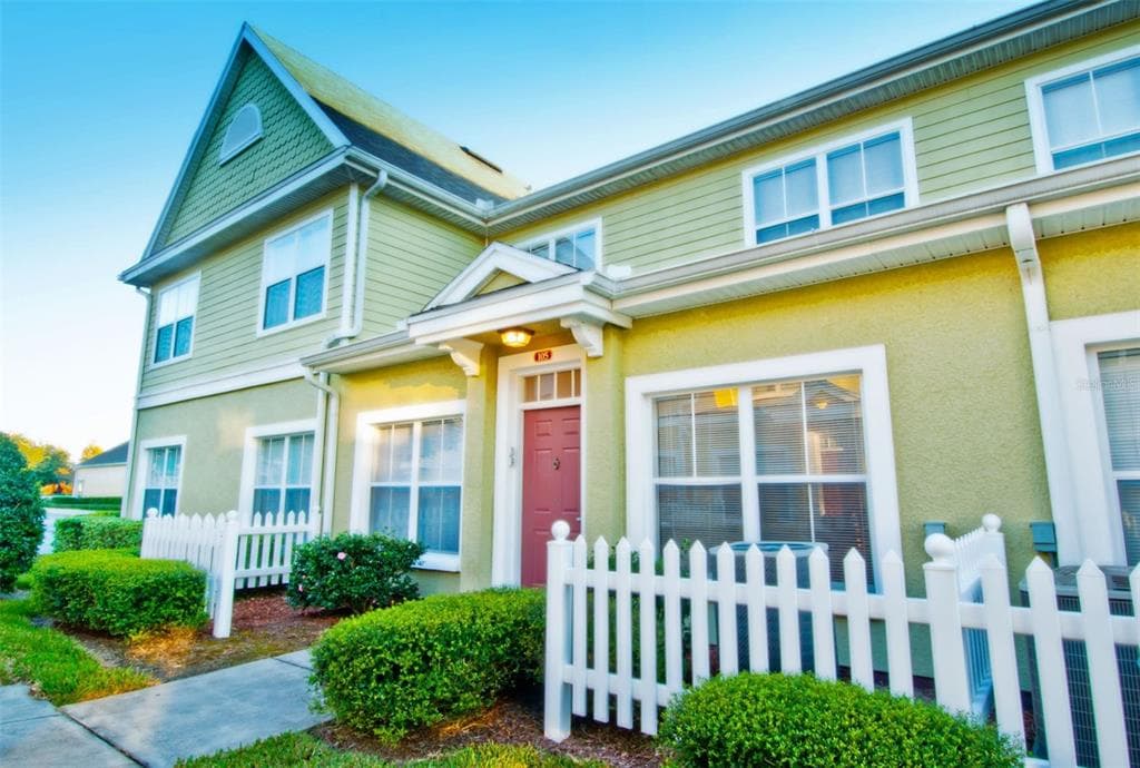 2250 SAN VITAL DRIVE UNIT 105 KISSIMMEE, FL 34741