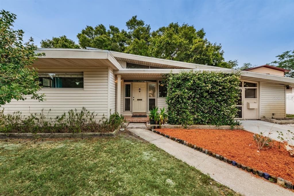 8000 31ST AVENUE N ST PETERSBURG, FL 33710