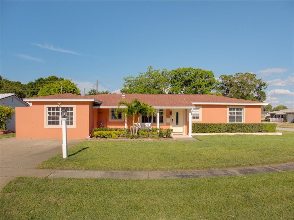 2301 61ST LANE N ST PETERSBURG, FL 33710