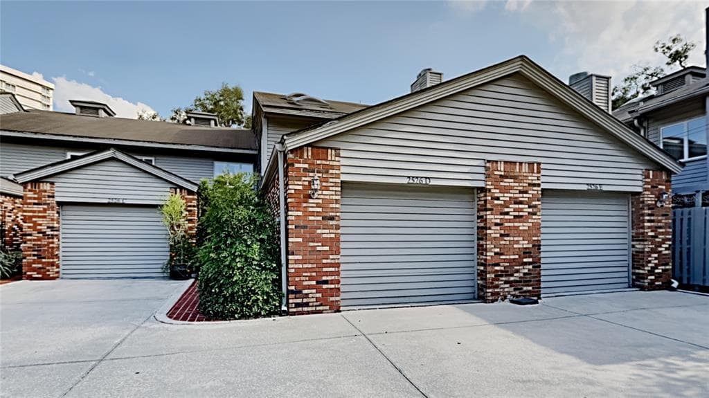2526 W MARYLAND AVENUE UNIT E TAMPA, FL 33629