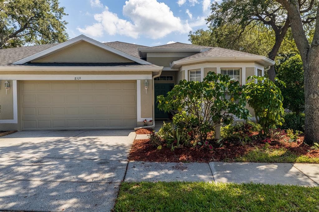 8519 ACORN RIDGE COURT