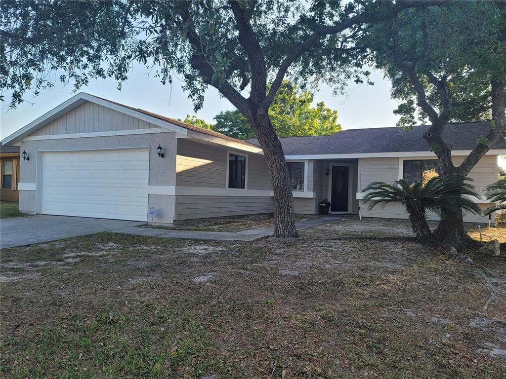 8121 BANISTER LANE
