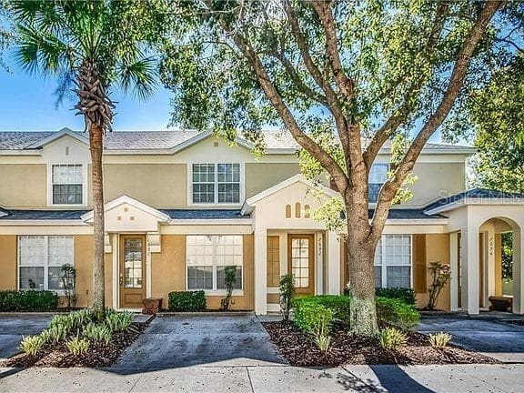 7690 SIR KAUFMANN COURT KISSIMMEE, FL 34747
