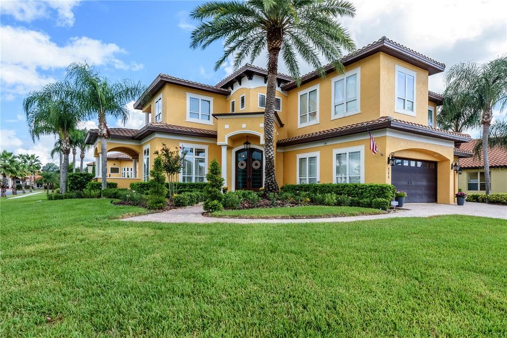 355 COCO PLUM COURT