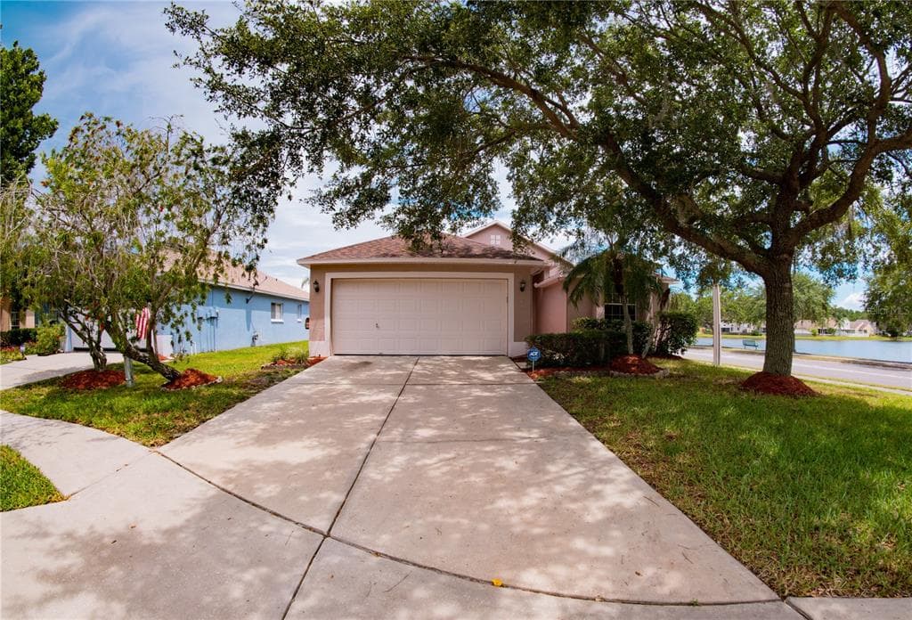 8828 SEA ISLAND WAY TAMPA, FL 33635