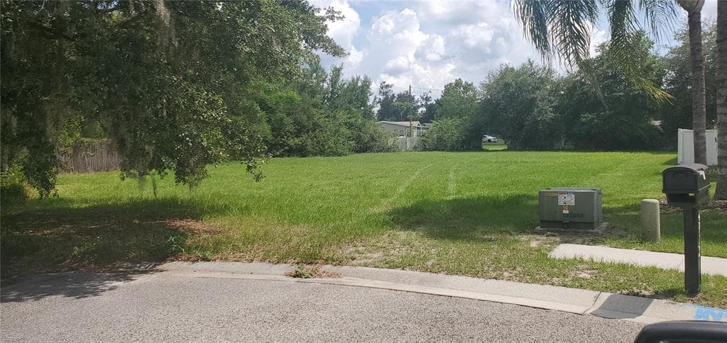 4907 KING LAKE DRIVE LAND O LAKES, FL 34639