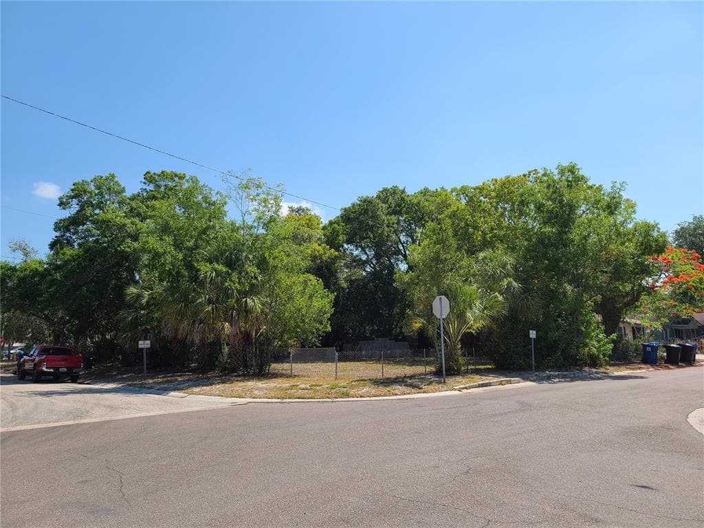 2545 11TH AVENUE S ST PETERSBURG, FL 33712