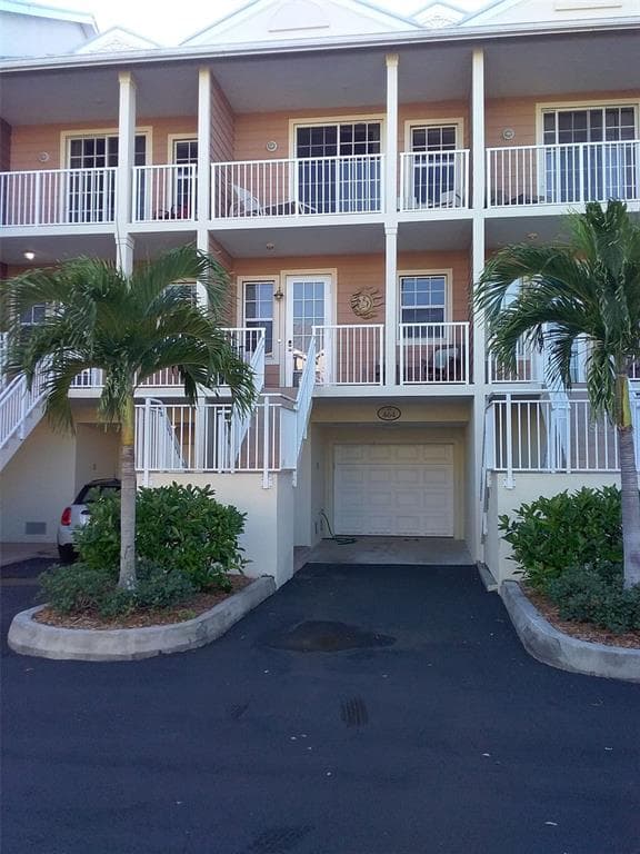 464 BAHIA BEACH BOULEVARD