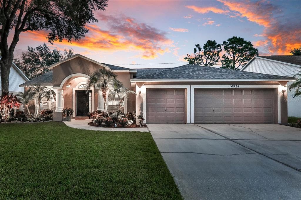 16924 FALCONRIDGE ROAD LITHIA, FL 33547
