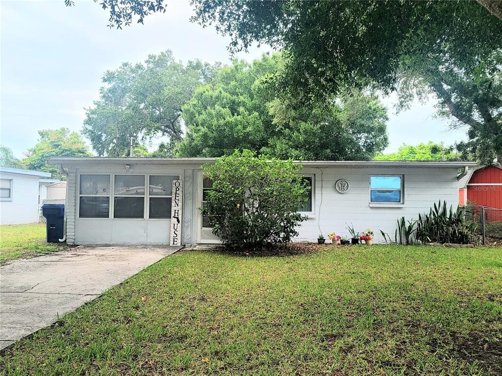 11756 102ND STREET LARGO, FL 33773