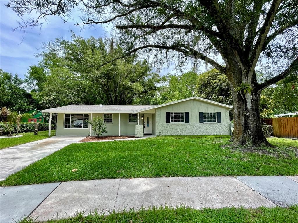 3321 W PARIS STREET TAMPA, FL 33614