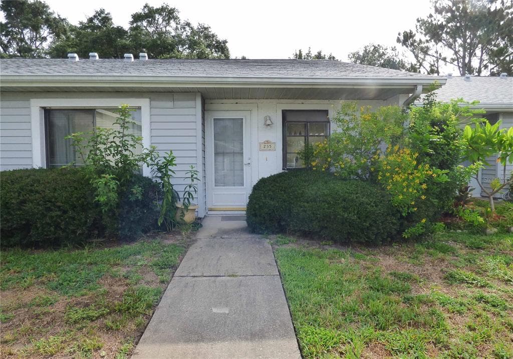 235 SOMERSET CIRCLE N UNIT 235