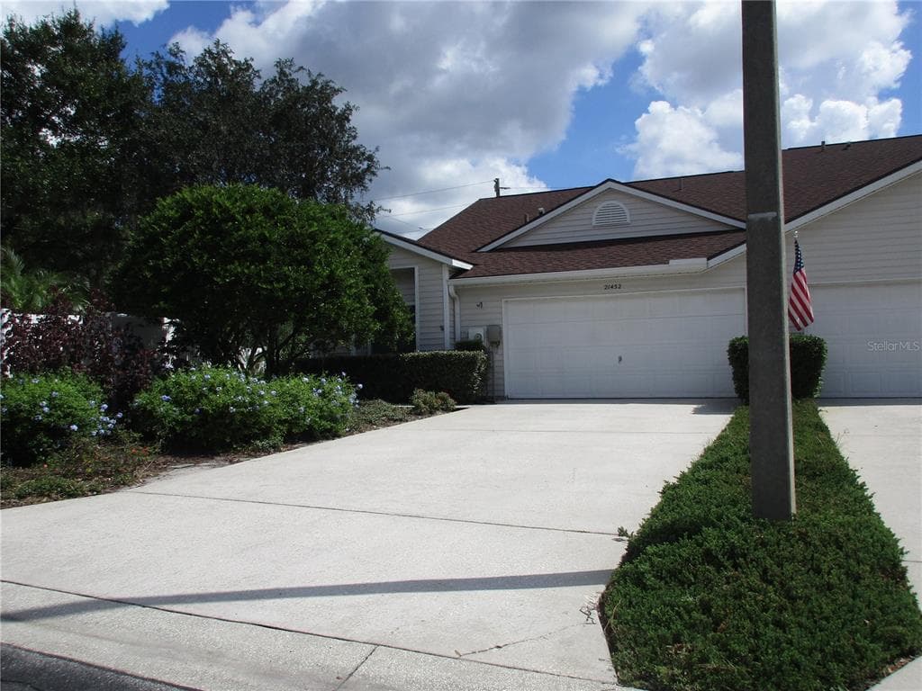 21452 KEATING WAY LUTZ, FL 33549