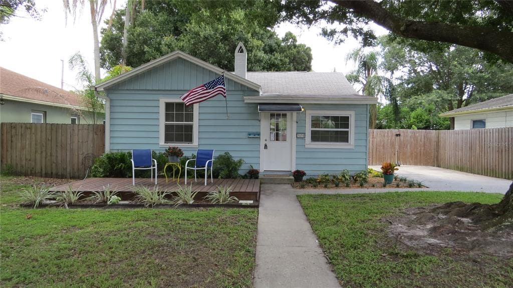 3535 QUEEN STREET N ST PETERSBURG, FL 33713