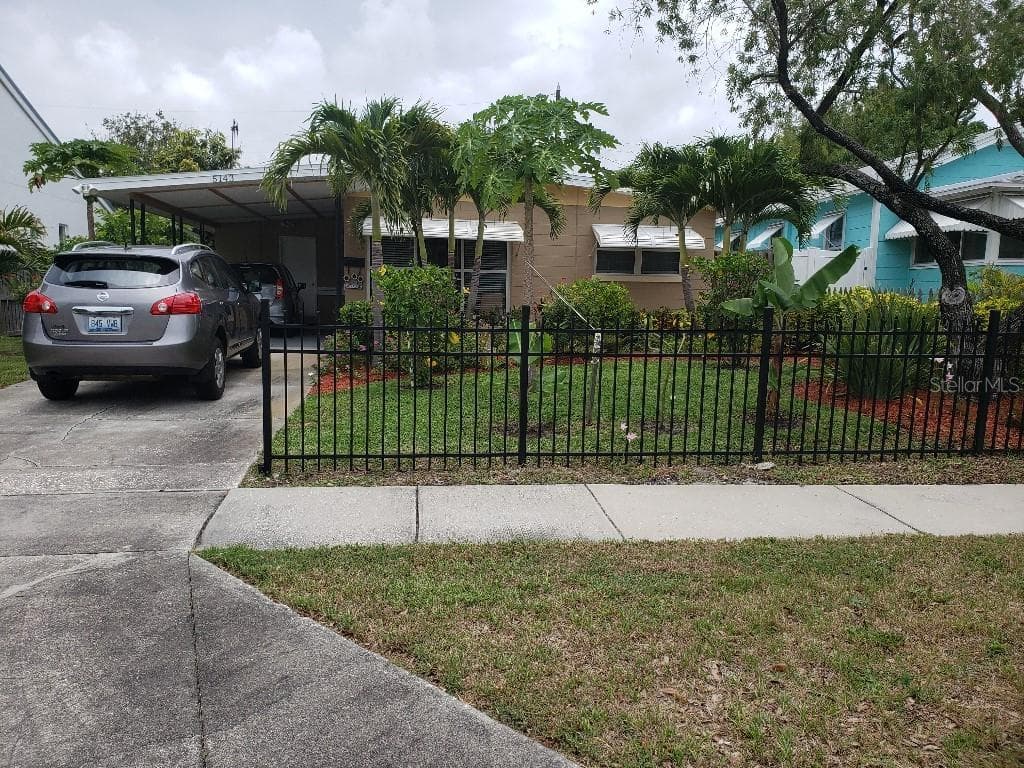 5143 5TH AVENUE N ST PETERSBURG, FL 33710