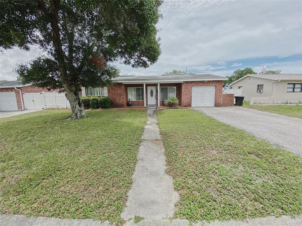 6720 32ND AVENUE N ST PETERSBURG, FL 33710