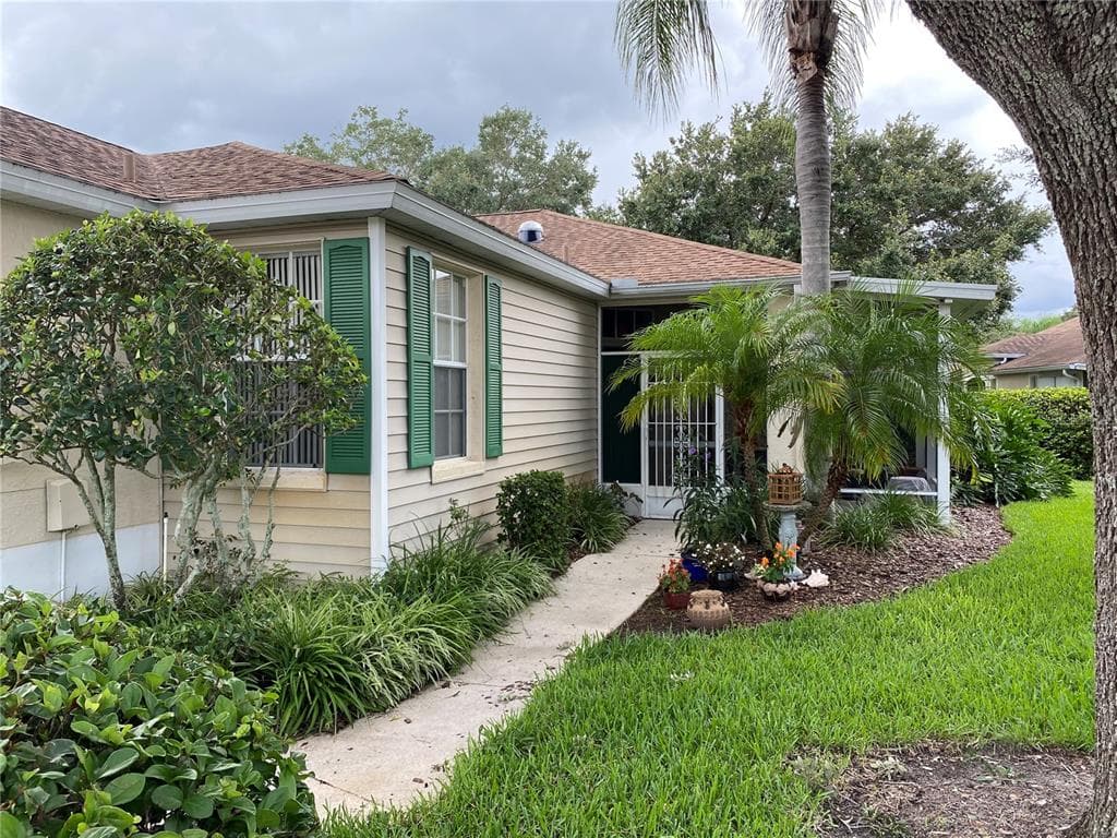 2609 NIGHTCAP COURT UNIT 2609 SUN CITY CENTER, FL 33573