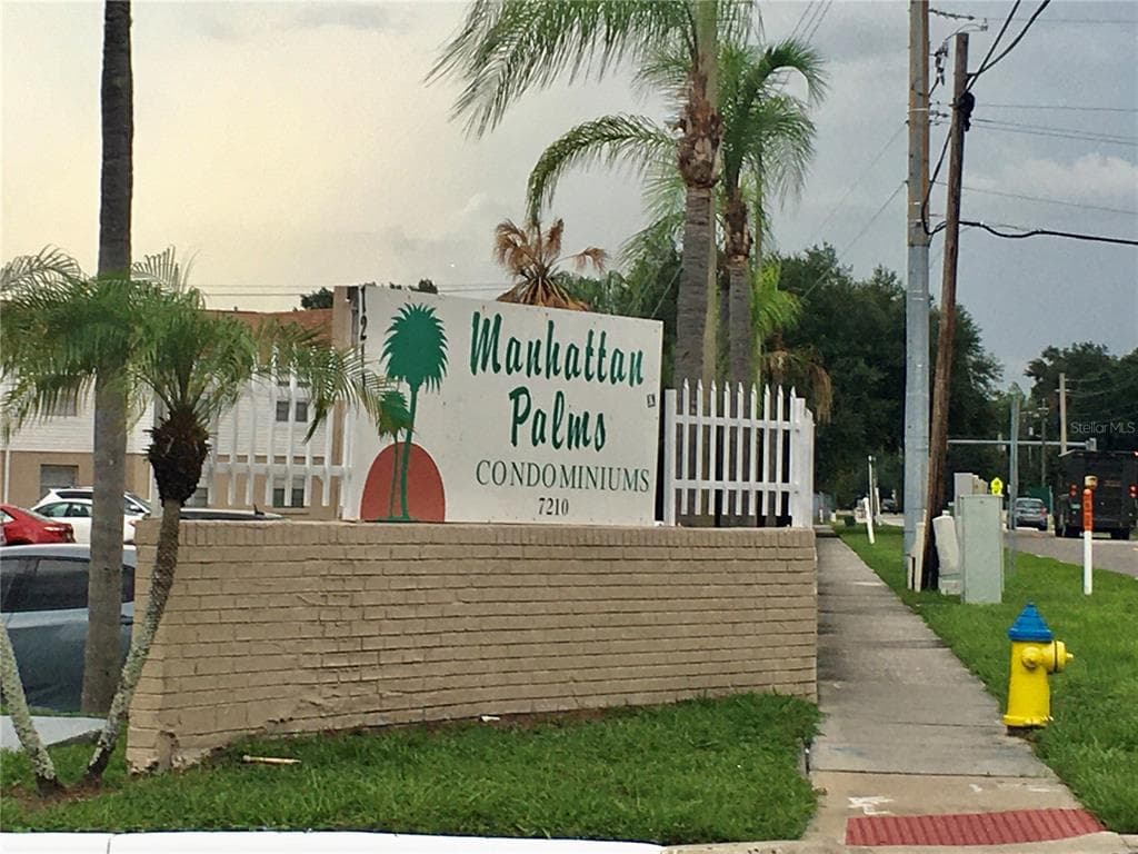 7210 N MANHATTAN AVENUE UNIT 1223