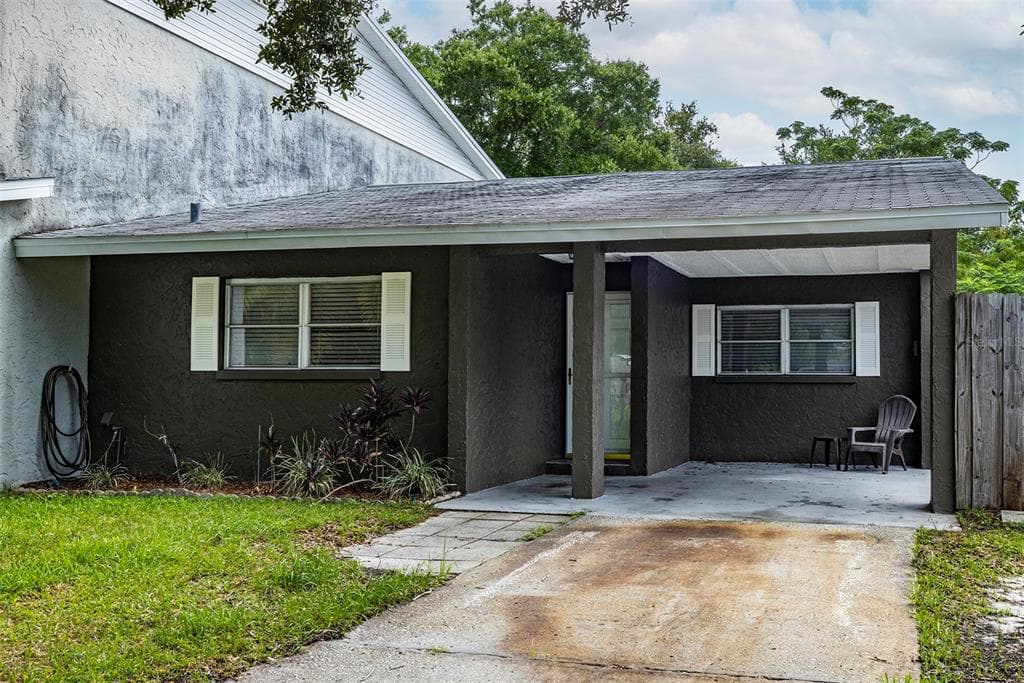 409 OAKLEAF BOULEVARD OLDSMAR, FL 34677