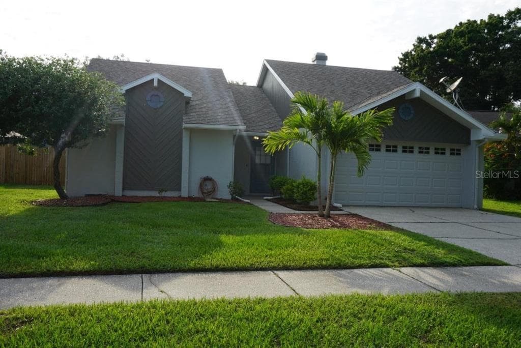 2015 BRANCH TREE LANE BRANDON, FL 33511