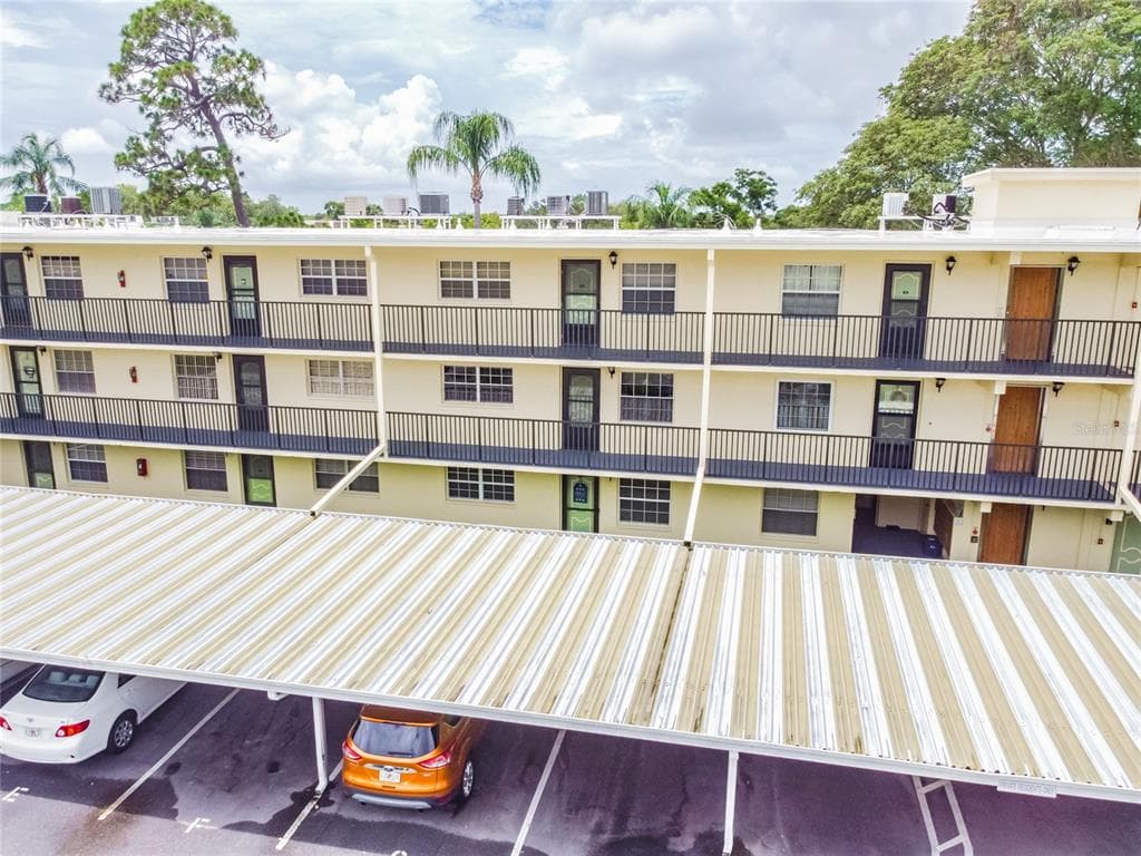 1450 HEATHER RIDGE BOULEVARD UNIT 104 DUNEDIN, FL 34698