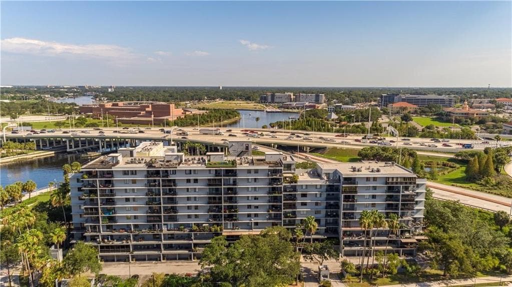 201 W LAUREL STREET UNIT PH5 TAMPA, FL 33602