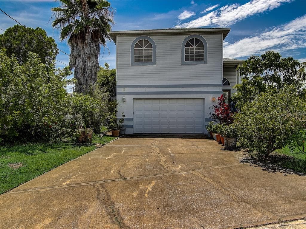 5129 BLUE HERON DRIVE NEW PORT RICHEY, FL 34652