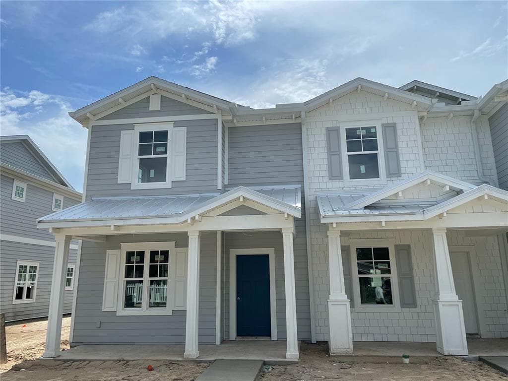 145 RING AVENUE N TARPON SPRINGS, FL 34689