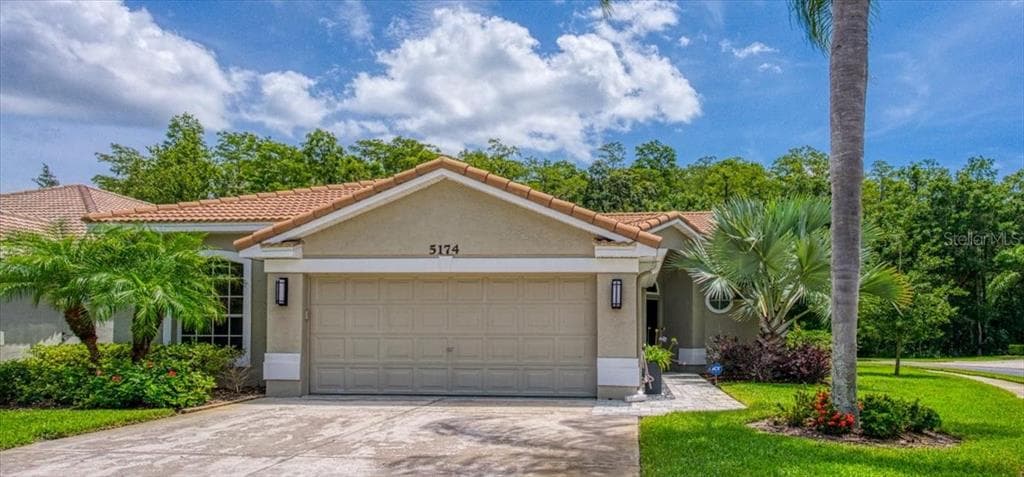 5174 PINNACLE DRIVE OLDSMAR, FL 34677