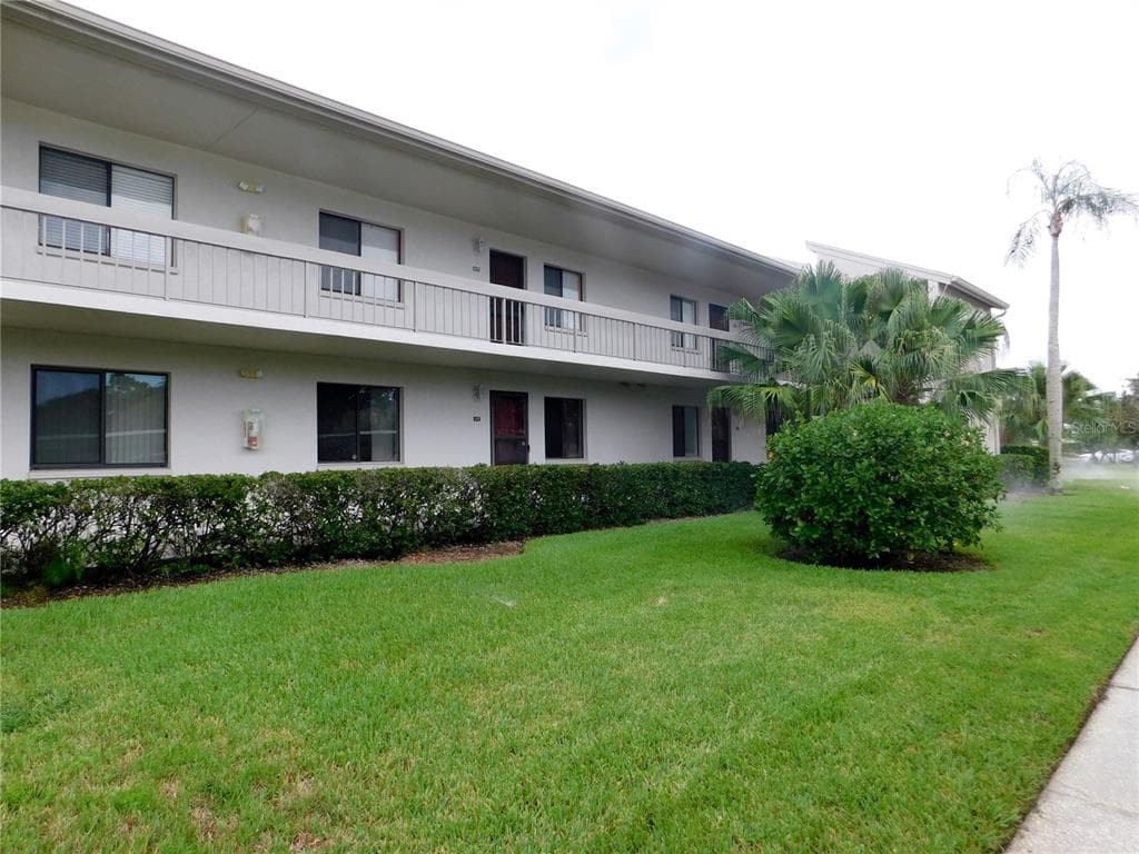 117 CARYL WAY OLDSMAR, FL 34677