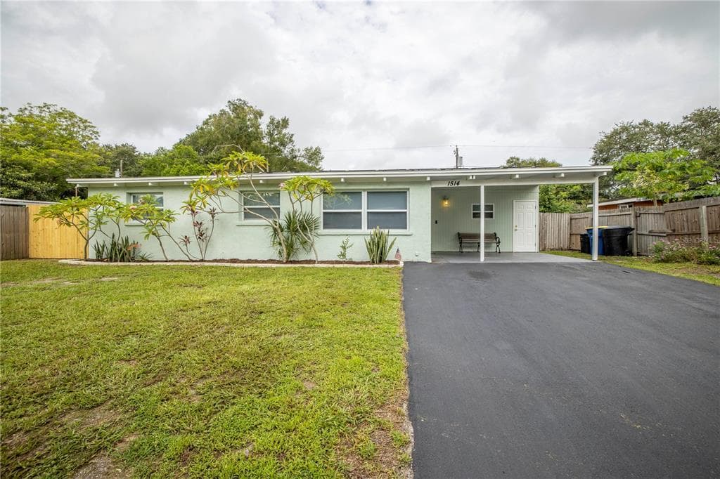 1514 NELSON AVENUE CLEARWATER, FL 33755