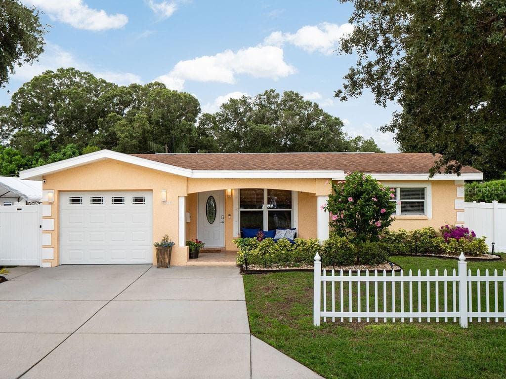 5740 67TH AVENUE N PINELLAS PARK, FL 33781