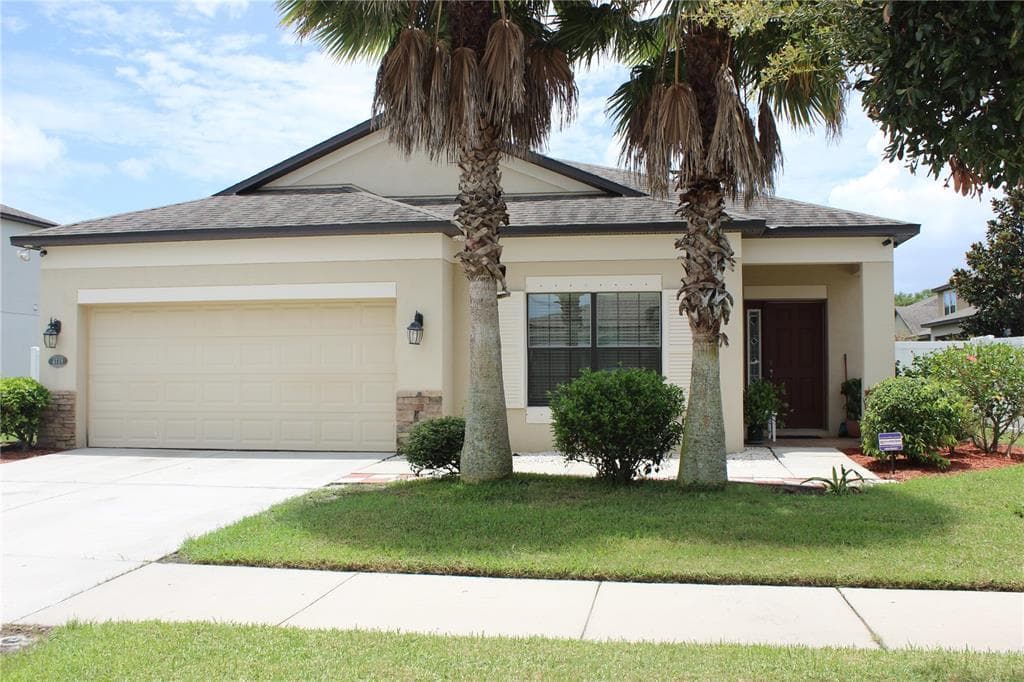4719 WOODS LANDING LANE