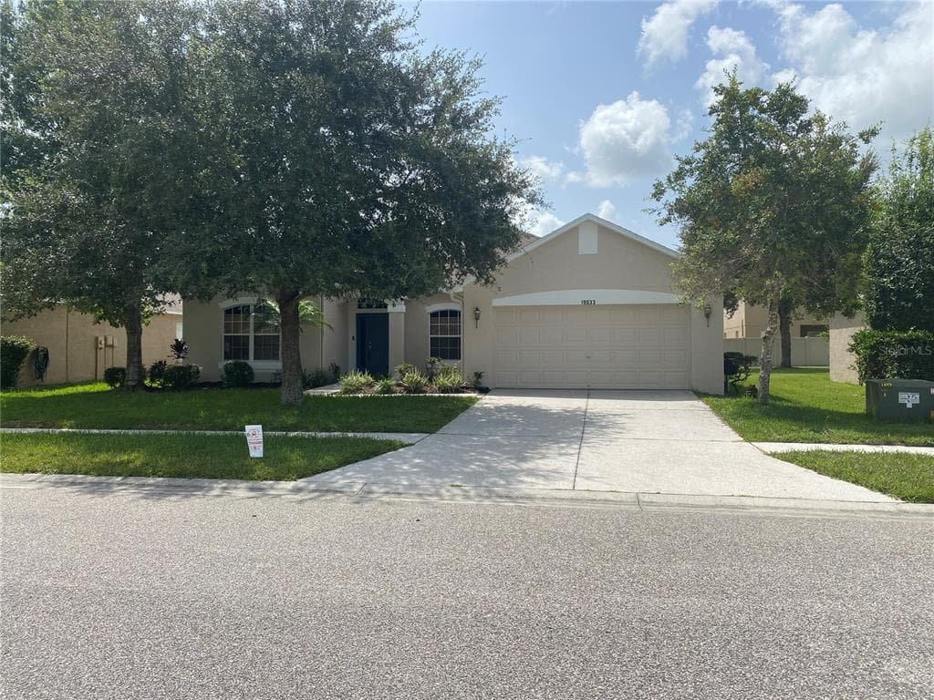 19033 TILOBE LOOP LAND O LAKES, FL 34638