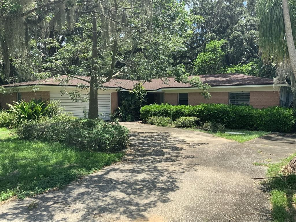 714 COULTER PLACE BRANDON, FL 33511