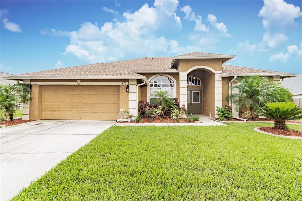 1825 VISTA RIVER DRIVE VALRICO, FL 33596