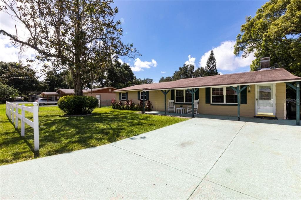 2523 MCARTHUR STREET LAKELAND, FL 33801