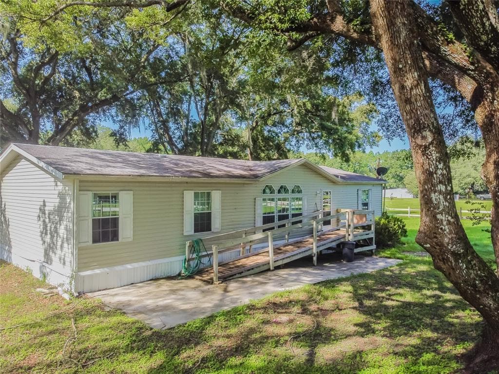 34734 APPALOOSA TRAIL ZEPHYRHILLS, FL 33541