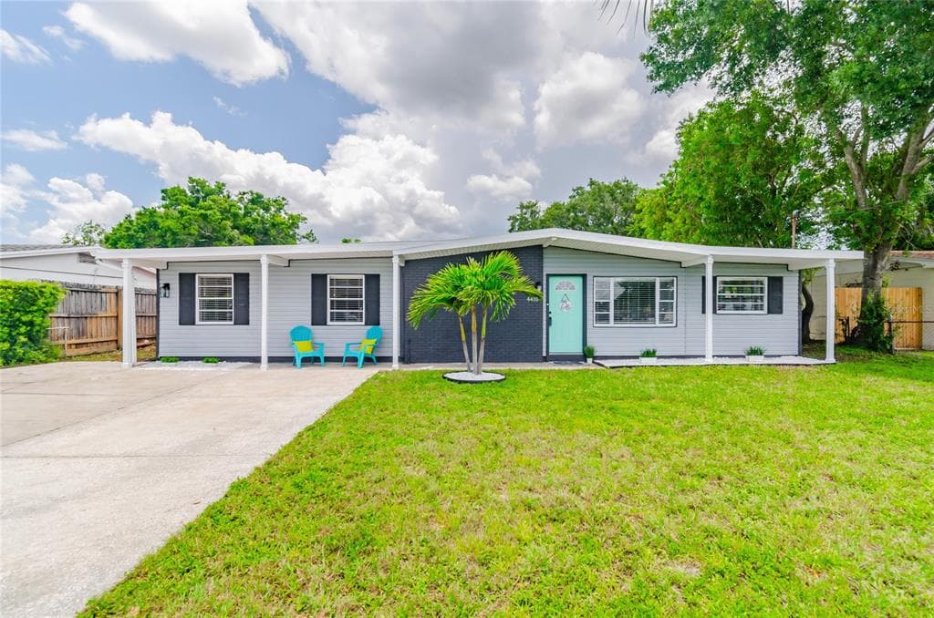 4431 W MONTGOMERY AVENUE TAMPA, FL 33616