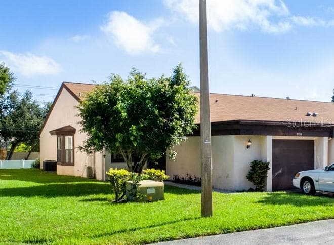 3101 OAK CIRCLE TARPON SPRINGS, FL 34689