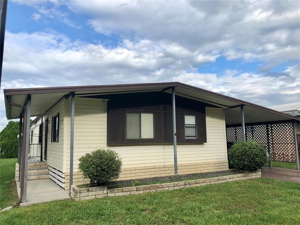 3434 OSAGE DRIVE ZEPHYRHILLS, FL 33541
