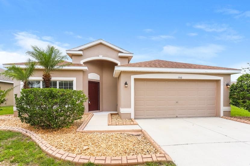 1510 MIRA LAGO CIRCLE RUSKIN, FL 33570