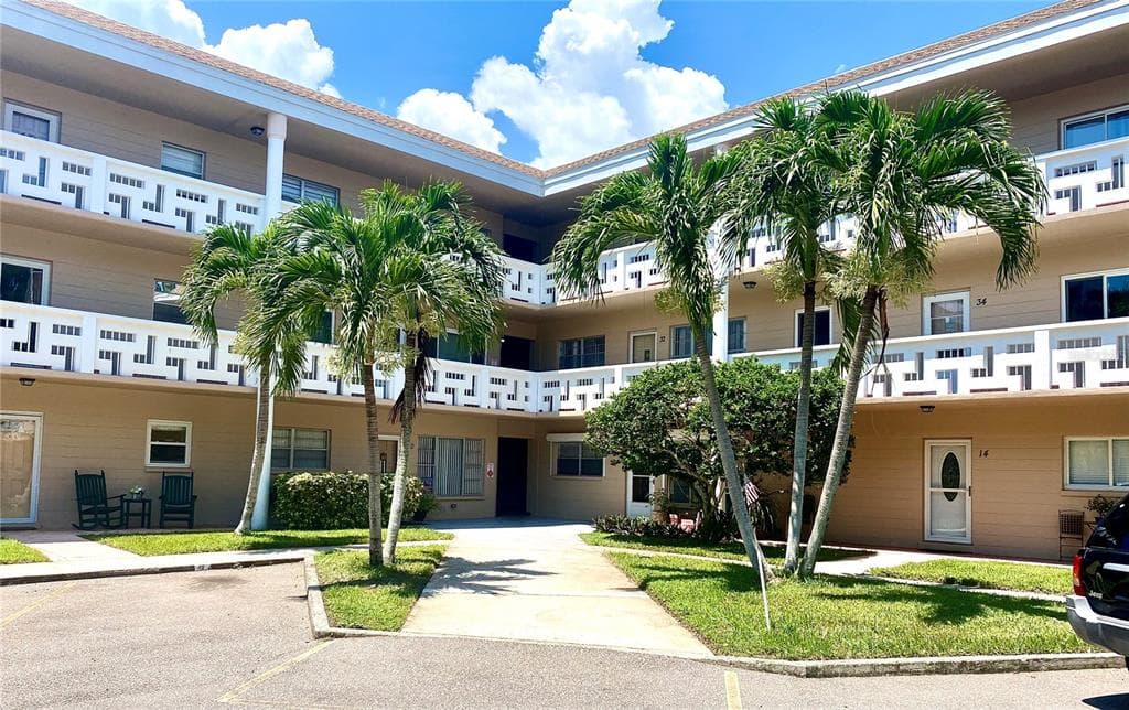 2436 RHODESIAN DRIVE UNIT 8 CLEARWATER, FL 33763