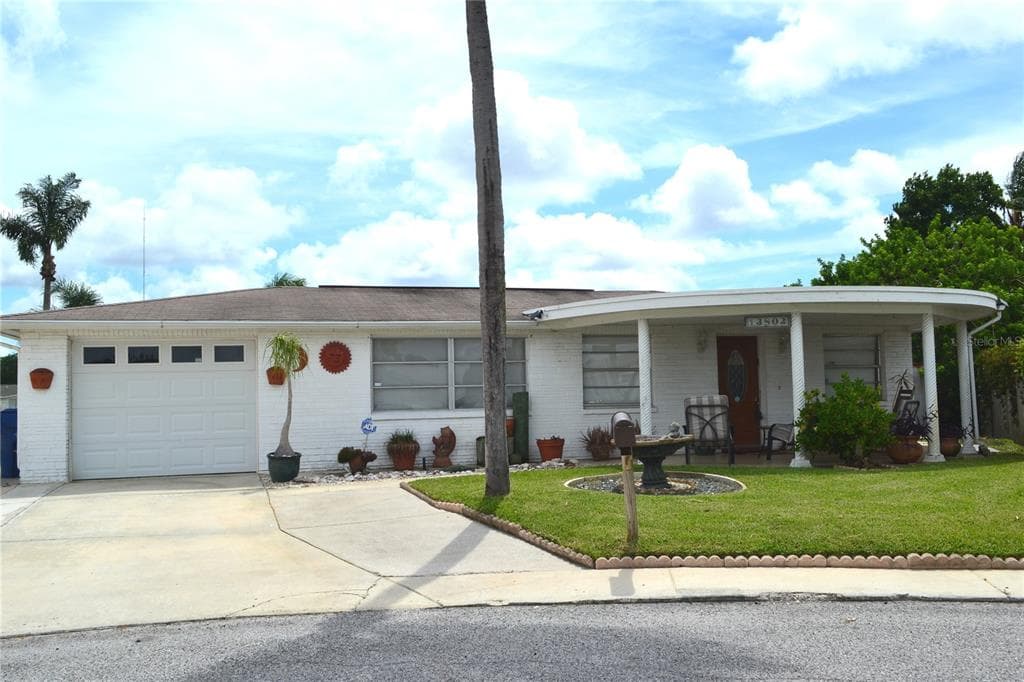 3802 STAR ISLAND DRIVE HOLIDAY, FL 34691