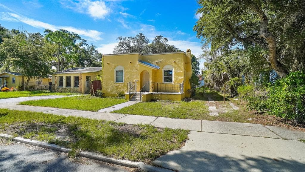 1836 20TH AVENUE S ST PETERSBURG, FL 33712