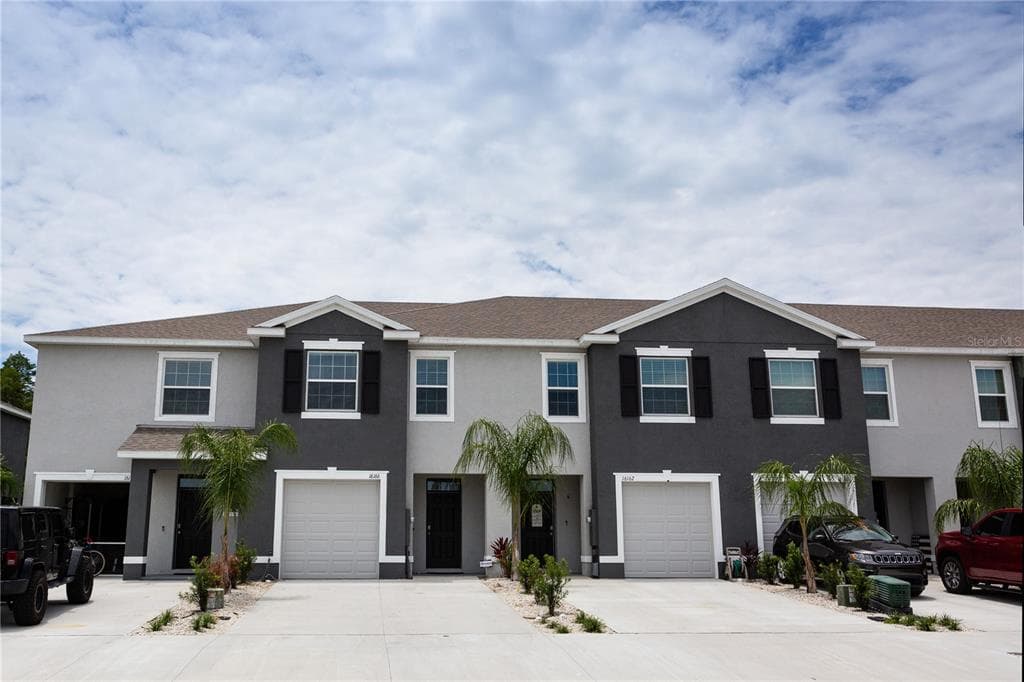 16166 TRADITIONAL BLUFF PLACE ODESSA, FL 33556