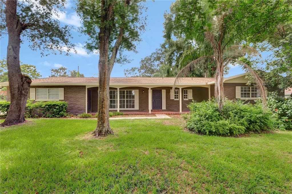1321 ROBINHOOD LANE S LAKELAND, FL 33813